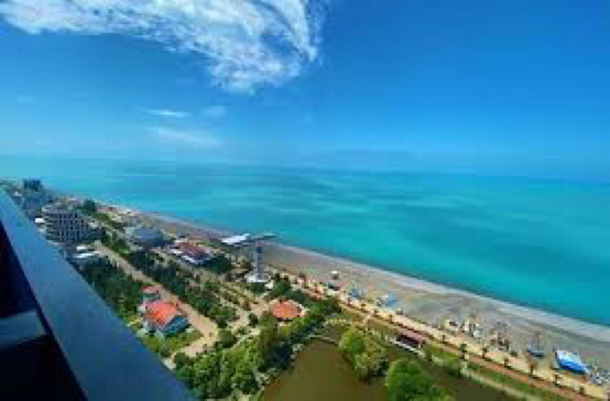 Delux Sea View Aparthotel In Orbi City Batumi Exterior photo