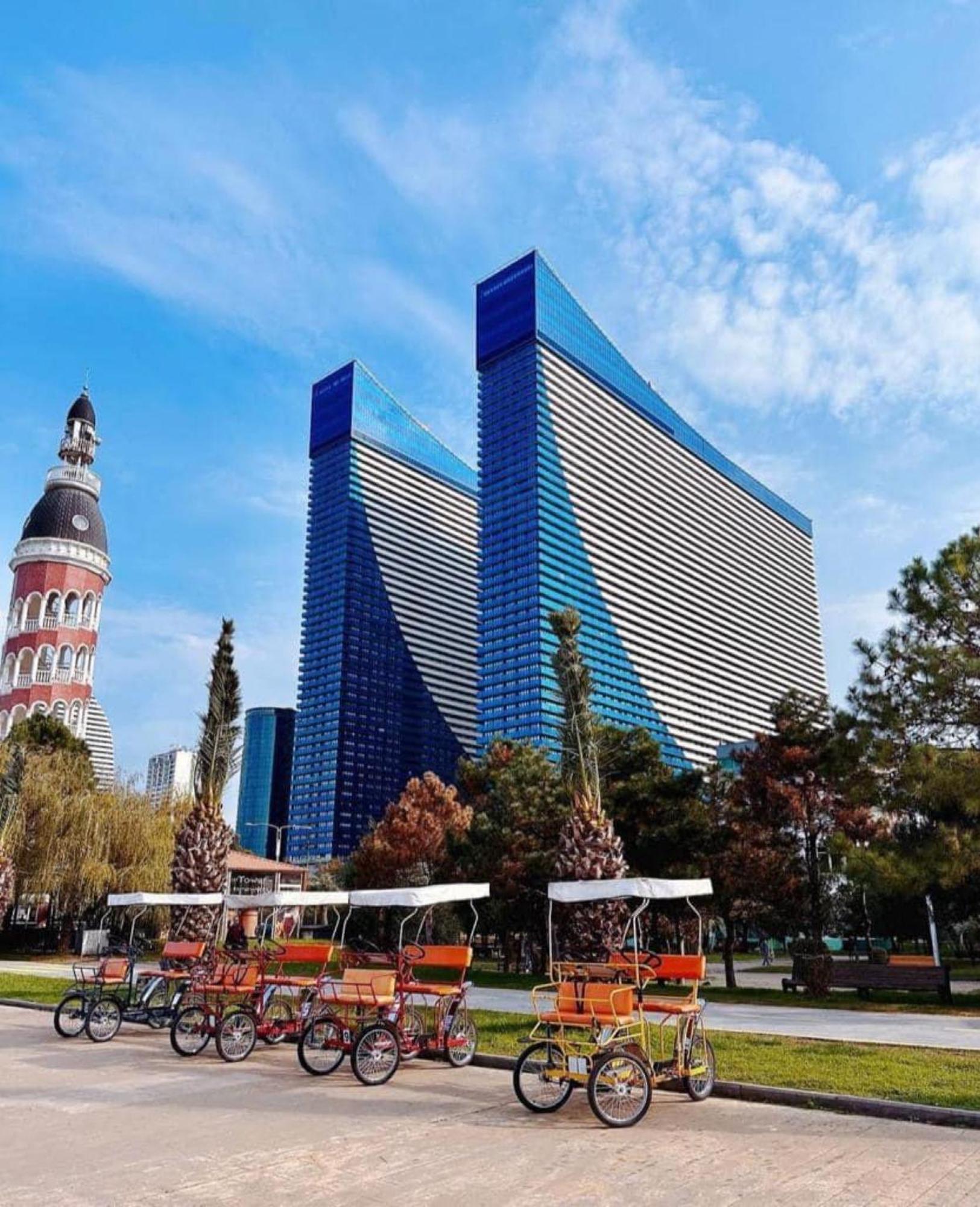 Delux Sea View Aparthotel In Orbi City Batumi Exterior photo